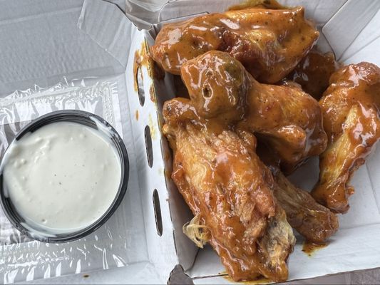 Buffalo Wild Wings by null