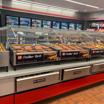 QuikTrip - Hot goods - Gas Stations Near Me - Windcrest, Texas