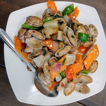 Chopstix Fusion - Delicately cook, small clams were tender - Chinese Near Me - Denver, Colorado
