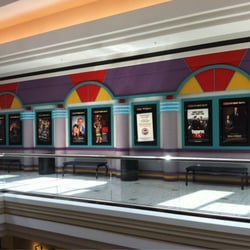 Regal Macarthur Center