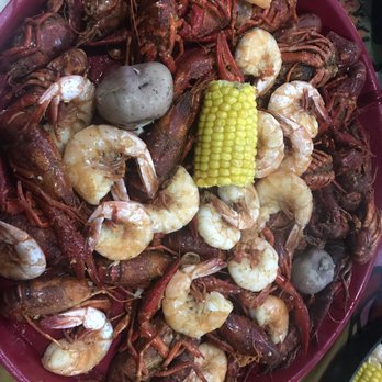 Cajun Claws Seafood Boilers - Crawfish and shrimp combo - Seafood Near Me - Rayne, Louisiana