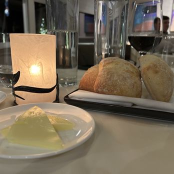 Apropos Restaurant - Bread and butter - Italian Near Me - Peekskill, New York