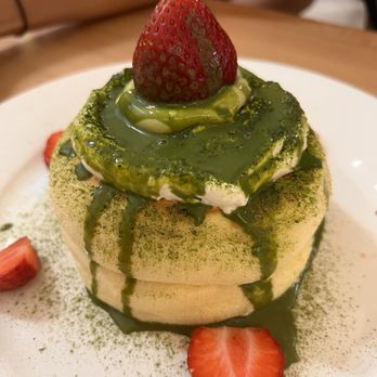 Fluffy Fluffy - Matcha - Desserts Near Me - Frisco, Texas