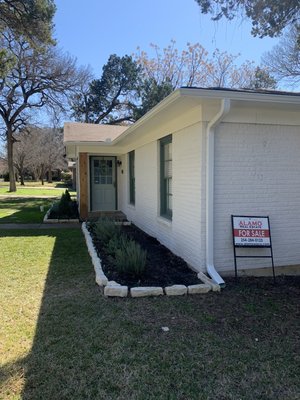 Seamless Gutter Installation - 5" and 6" Seamless Gutter Installations completed by Aqua Werx Gutters.
