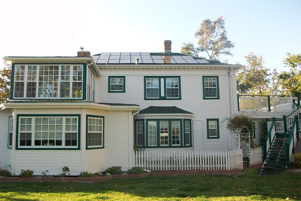 Slide of AM Sun Solar & Roofing