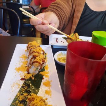 Leo’s kitchen - SD roll or 619 roll - Sushi Bars Near Me - Chula Vista, California