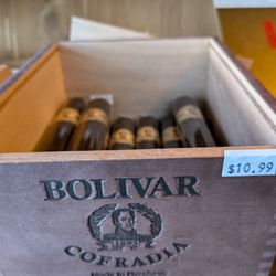 Wag's Liquor & Fine Cigars