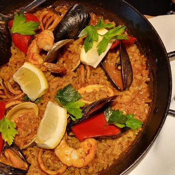 Barcelona Inman Park - Paella mariscos - Spanish Near Me - Atlanta, Georgia