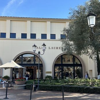 Ralph Lauren - Storefront - Women's Clothing Near Me - Newport Beach, California Ralph Lauren - Storefront - Women's Clothing Near Me - Newport Beach, California