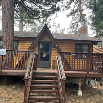 Big Bear Cool Cabins - Front view of the cabin. - Property Management Near Me - Big Bear Lake, California