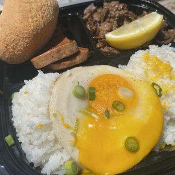 Big Boi - Vegan sisog, vegan spam, rice, vegan egg and roll. - Filipino Near Me - Los Angeles, California