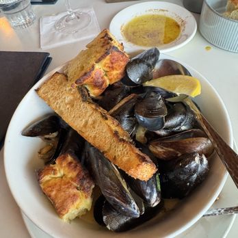 Hooked - Mussels - Seafood Near Me - Ocean City, Maryland Hooked - Mussels - Seafood Near Me - Ocean City, Maryland