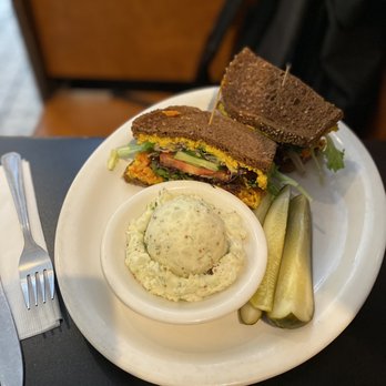 Perly's - Lentil hummus sandwich with potato salad and extra pickles - Delis Near Me - Richmond, Virginia