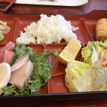 Yu-Mi Sushi - sashmimi box - Sushi Bars Near Me - Chesapeake, Virginia