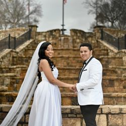 King Creative Studios - Elopement ceremony
