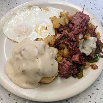 The Worker Bee Cafe - Homemade Corned Beef Hash, Eggs over-easy and a Biscuit topped with Gravy - Breakfast & Brunch Near Me - Carpinteria, California