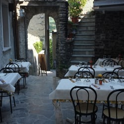 Il Portichetto - Tavoli esterni