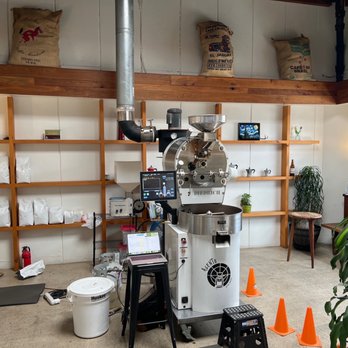 Acento Coffee Roasters - Roasting machine in use - Coffee Roasteries Near Me - San Diego, California Acento Coffee Roasters - Roasting machine in use - Coffee Roasteries Near Me - San Diego, California