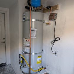 iQ Plumbing & Water Heaters