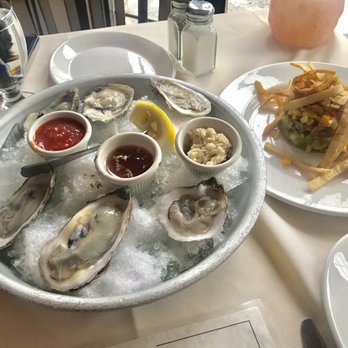Jake's Steakhouse - Bronx - Oysters on the 1/2 Shell and tuna tartare - Steakhouses Near Me - Bronx, New York