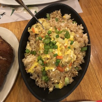 Max's Restaurant - Glendale - Filipino Near Me - Glendale, California