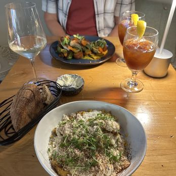 Twelve 28 Kitchen - Smashed fries for me, chicken a a plancha for him - New American Near Me - Penn Valley, California Twelve 28 Kitchen - Smashed fries for me, chicken a a plancha for him - New American Near Me - Penn Valley, California