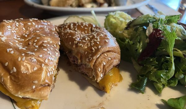 Gates & Brovi by null