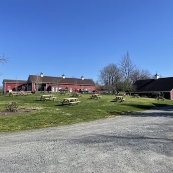 Sunset Hills Vineyard - Wineries Near Me - Purcellville, Virginia Sunset Hills Vineyard - Wineries Near Me - Purcellville, Virginia