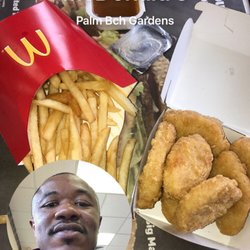 McDonald's - Having a late lunch with the kid.