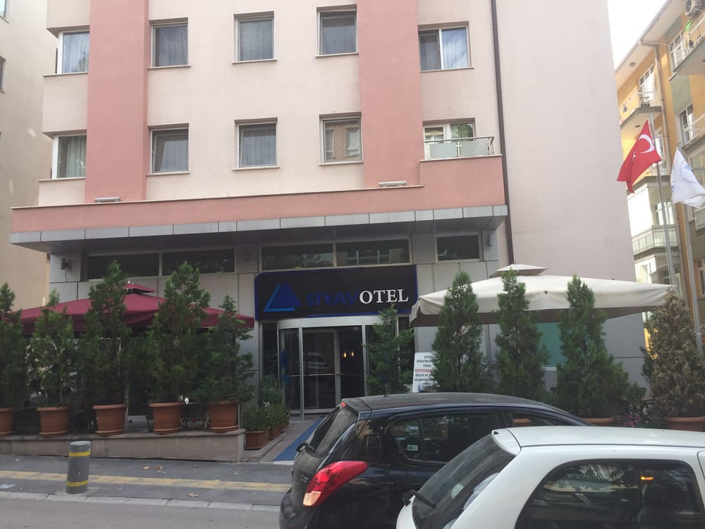 Siyav Otel