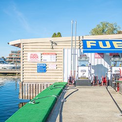 Yarrow Bay Marine Services - Boat Fuel at Yarrow Bay Marina in Kirkland, WA