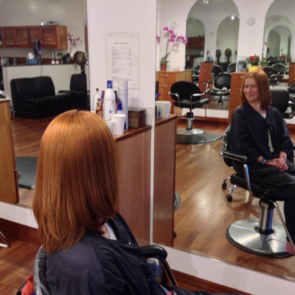 Kathy Stern Beauty Salon Logo