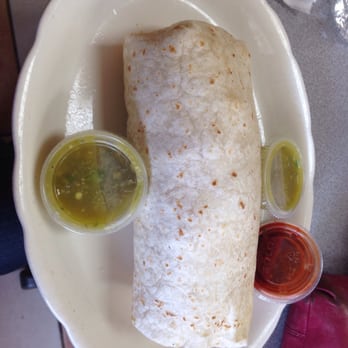 Taqueria Sabor Queretano - Chicken burrito - Mexican Near Me - Madison, Wisconsin