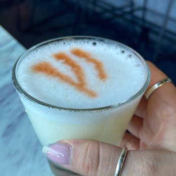 CVI.CHE 105 - Pisco sour - Seafood Near Me - Miami, Florida CVI.CHE 105 - Pisco sour - Seafood Near Me - Miami, Florida