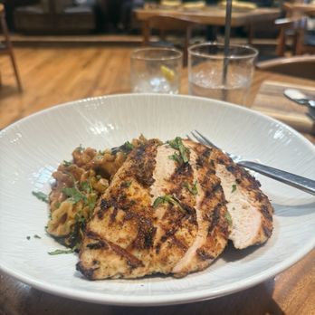 GRANVILLE - Spicy Pasta - New American Near Me - Burbank, California GRANVILLE - Spicy Pasta - New American Near Me - Burbank, California