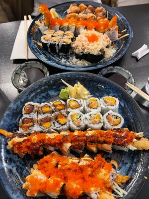 Sakana Sushi by null