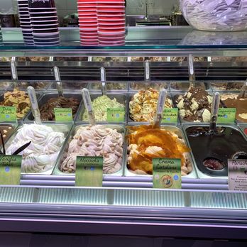 Gelaaati Di Marco - So many options - Ice Cream & Frozen Yogurt Near Me - Barcelona, B Gelaaati Di Marco - So many options - Ice Cream & Frozen Yogurt Near Me - Barcelona, B