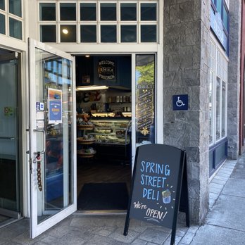 Spring Street Deli - the entrance to the store - Delis Near Me - Friday Harbor, Washington