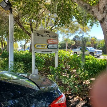 Subway - a car parked in front of a town center sign - Sandwiches Near Me - Sanibel, Florida Subway - a car parked in front of a town center sign - Sandwiches Near Me - Sanibel, Florida