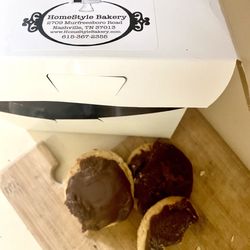 Home Style Bakery