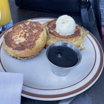 Denver Biscuit Co. - Broadway - French Toast - Breakfast & Brunch Near Me - Denver, Colorado