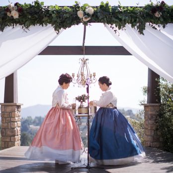 Kuak's Hanbok - Women's Clothing Near Me - Fullerton, California Kuak's Hanbok - Women's Clothing Near Me - Fullerton, California