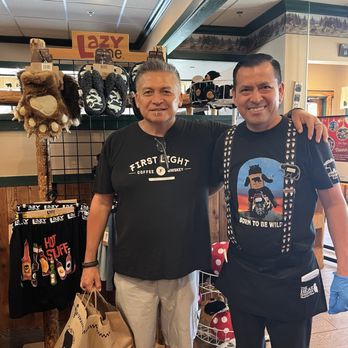 Black Bear Diner Santa Clarita - Great service !! - Diners Near Me - Santa Clarita, California