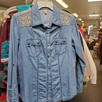 Ave Maria Thrift Store - Thrift Stores Near Me - Cheyenne, Wyoming