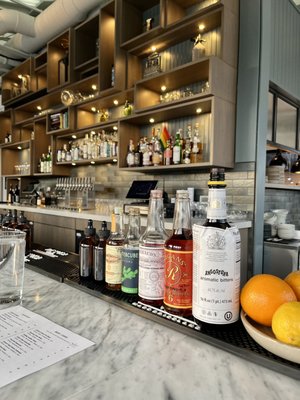 The Lexington by null