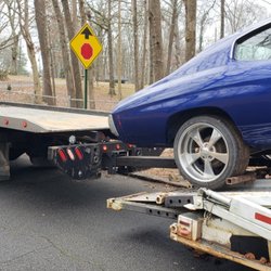 Genesis Towing - She wouldn't stay running to drive onto the trailer, so we had to do the dew,and get it done!