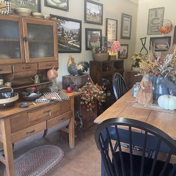 Gatherings for the Home - Antiques Near Me - Stafford, Texas Gatherings for the Home - Antiques Near Me - Stafford, Texas