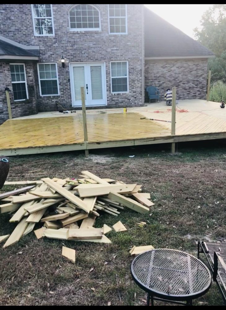 Slide of Construction Gomez