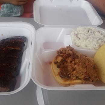 Triple Crown BBQ - Half rack and pulled pork sandwich - Barbeque Near Me - Luray, Virginia Triple Crown BBQ - Half rack and pulled pork sandwich - Barbeque Near Me - Luray, Virginia