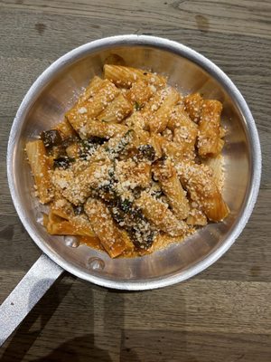 Love & Dough by null